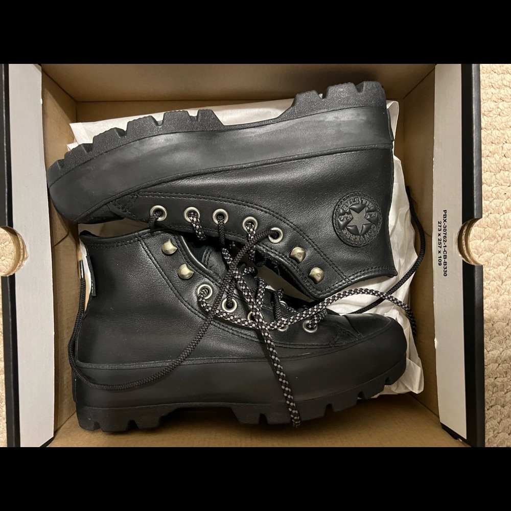 Converse Boots